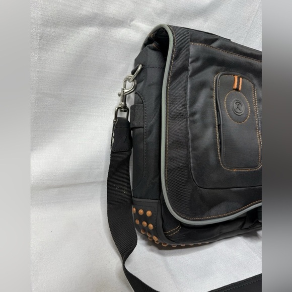 Targus Urban Messenger Bag Case Designed Up To 15.4” Laptops With Orange Accents - Picture 4 of 13